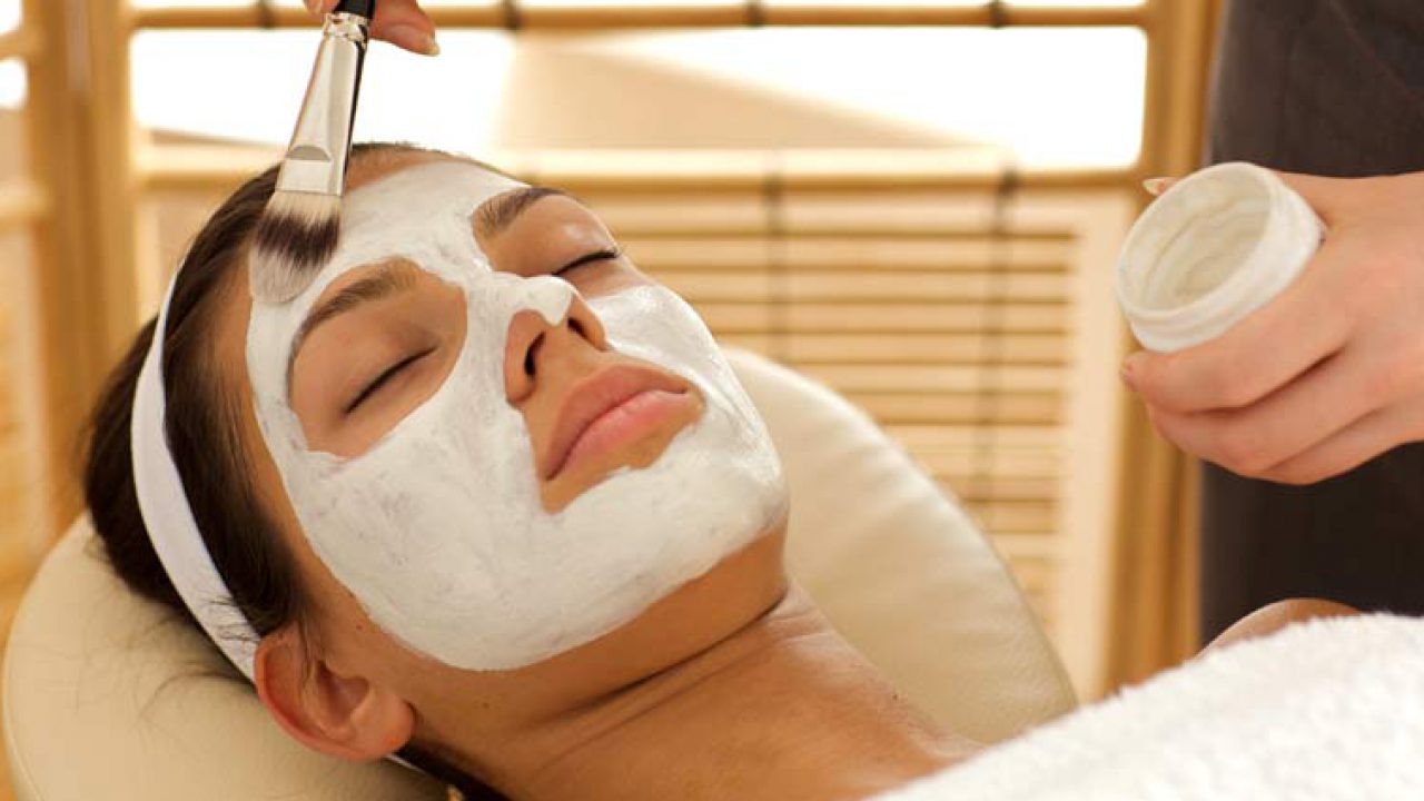 Download 10 Best Face Packs Masks For Glowing Skin In India 2019 PSD Mockup Templates