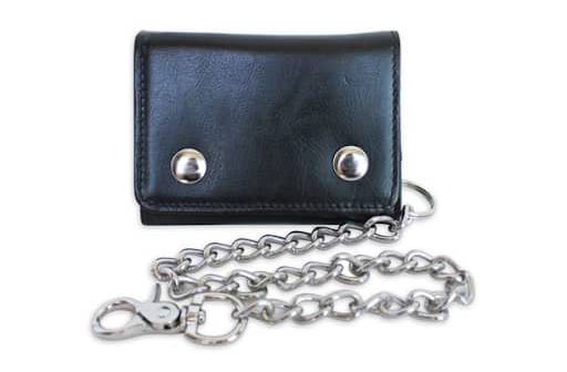 wallet with chain