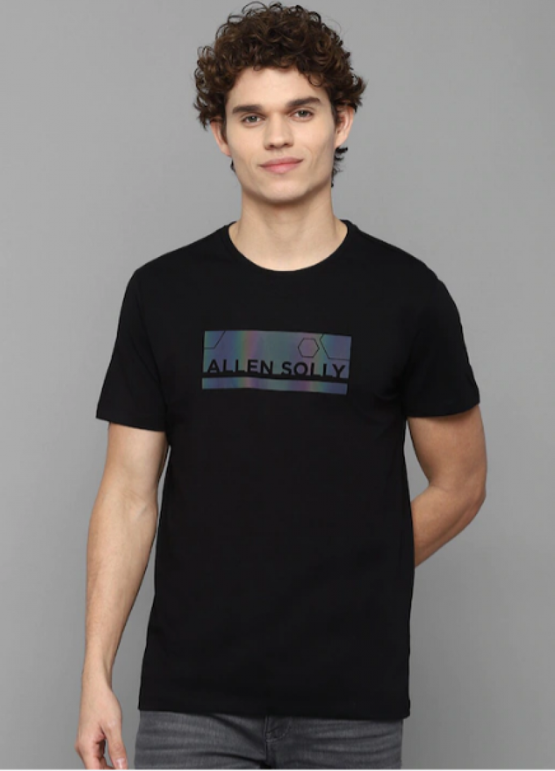 21 Best TShirt Brands In India For Men 2022 GrabOn