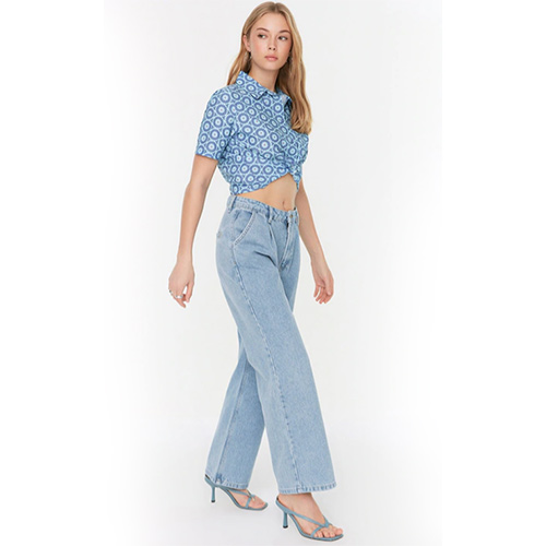 Pleated-Jeans